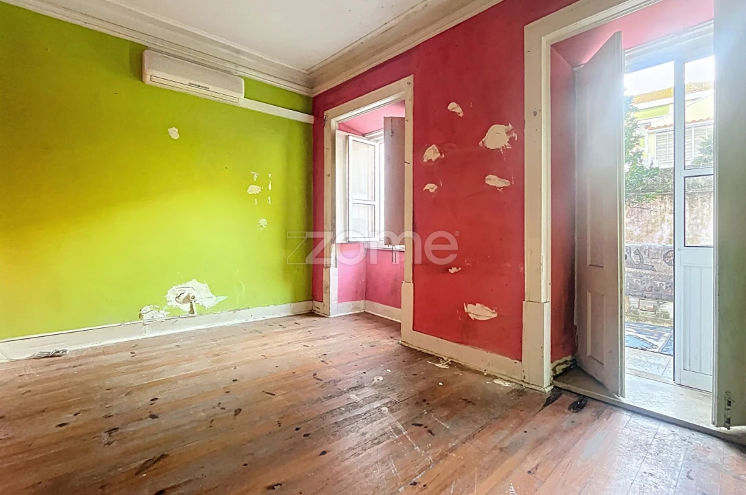 Prédio para Venda em Buarcos Foto 8