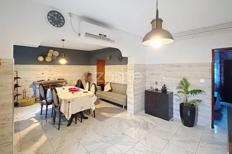 Moradia T5 para Venda em Sobral Pichorro e Fuinhas Foto 11