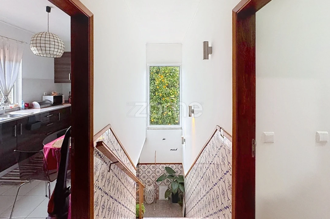 Moradia T5 para Venda em Sobral Pichorro e Fuinhas Foto 20