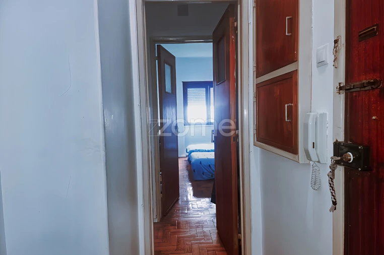 Apartamento T2 para Venda em Póvoa de Santo Adrião e Olival Basto Foto 8