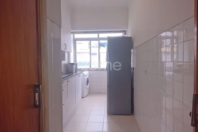 Apartamento T2 para Venda em Póvoa de Santo Adrião e Olival Basto Foto 6