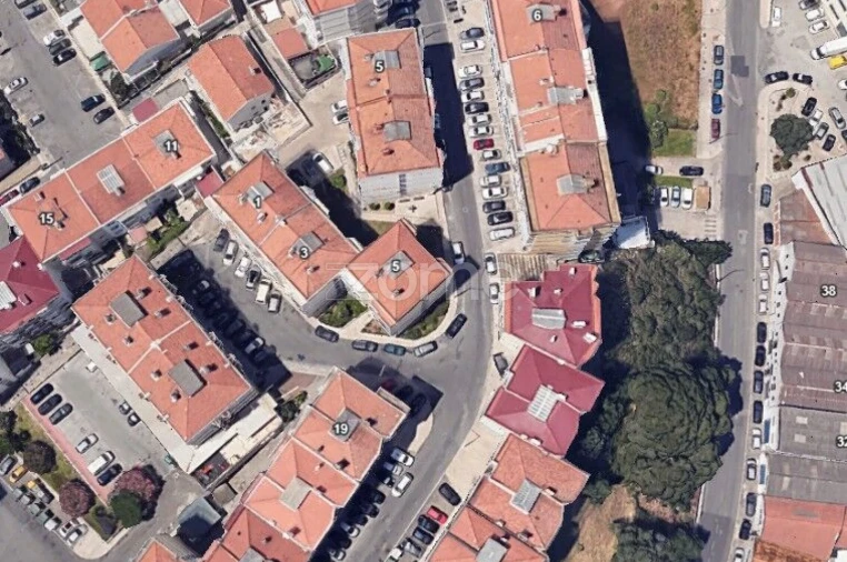 Apartamento T2 para Venda em Póvoa de Santo Adrião e Olival Basto Foto 15