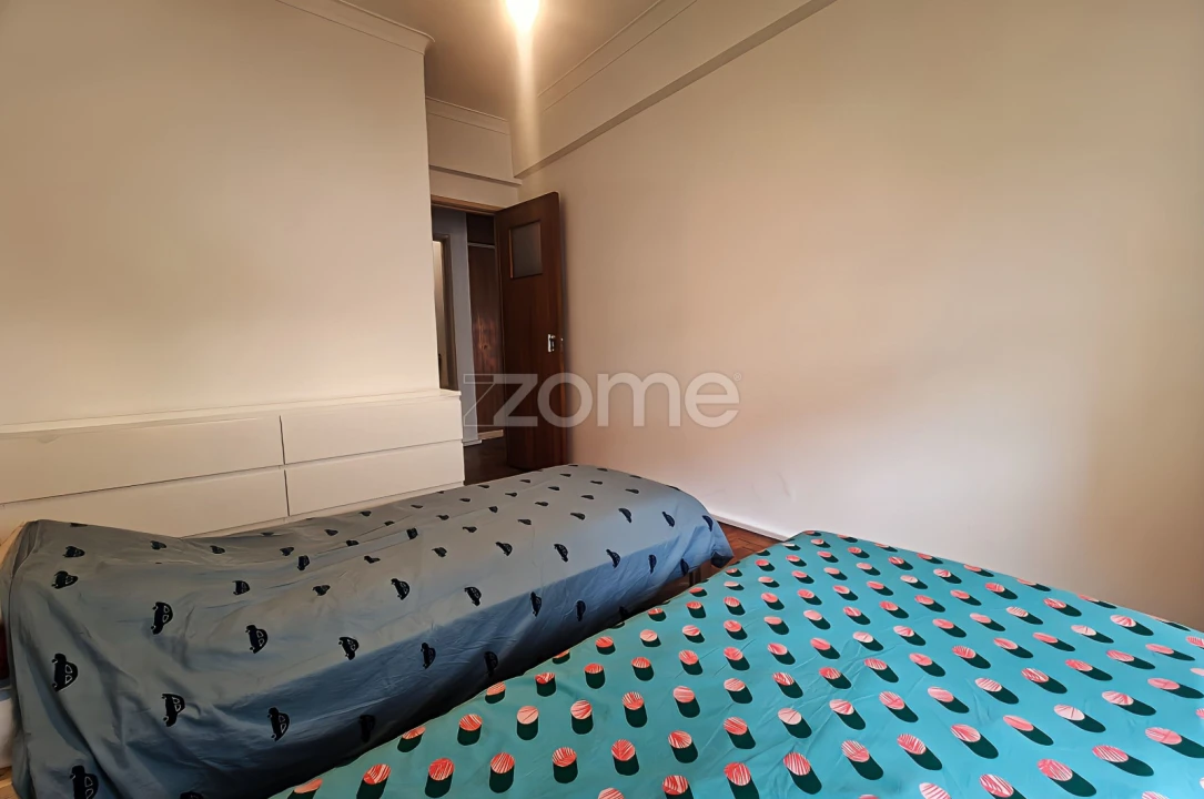 Apartamento T2 para Venda em Póvoa de Santo Adrião e Olival Basto Foto 11