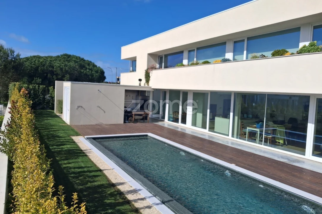 Moradia T6 para Venda em Santa Maria e São Miguel, São Martinho, São Pedro Penaferrim Foto 2