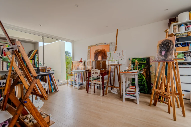 Moradia T6 para Venda em Santa Maria e São Miguel, São Martinho, São Pedro Penaferrim Foto 4