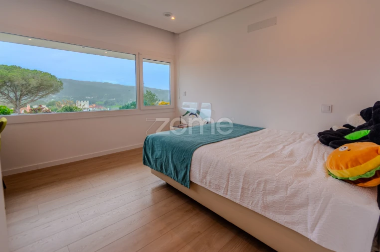 Moradia T6 para Venda em Santa Maria e São Miguel, São Martinho, São Pedro Penaferrim Foto 38