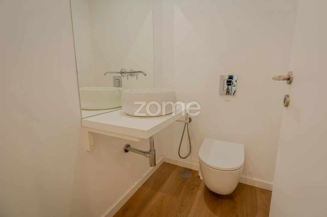 Moradia T6 para Venda em Santa Maria e São Miguel, São Martinho, São Pedro Penaferrim Foto 47