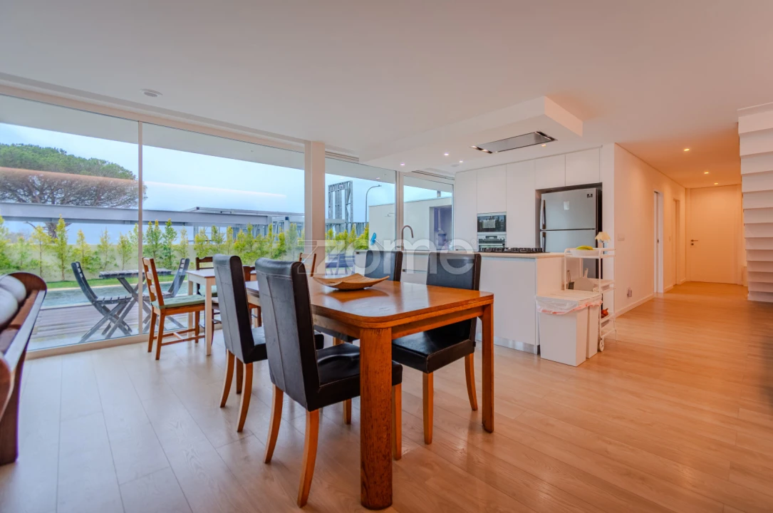 Moradia T6 para Venda em Santa Maria e São Miguel, São Martinho, São Pedro Penaferrim Foto 19