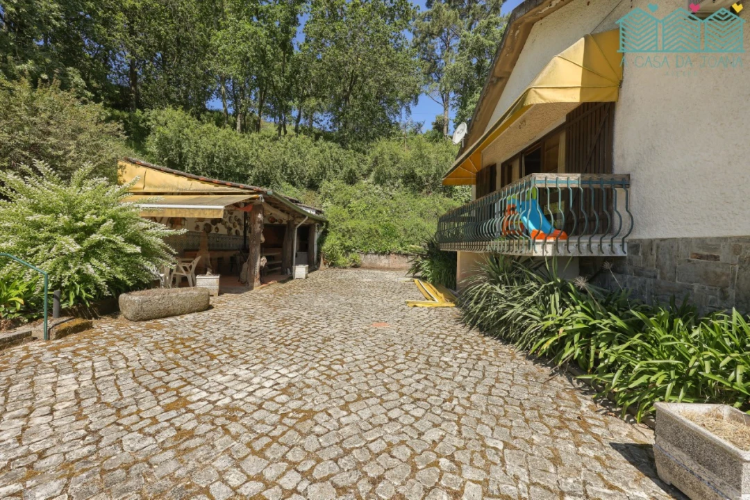 Moradia T5 para Venda em Águeda e Borralha Foto 3