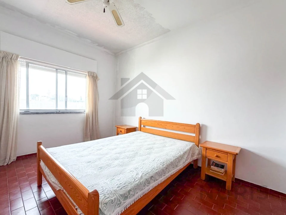 Apartamento T3 para Venda em Alvor Foto 5