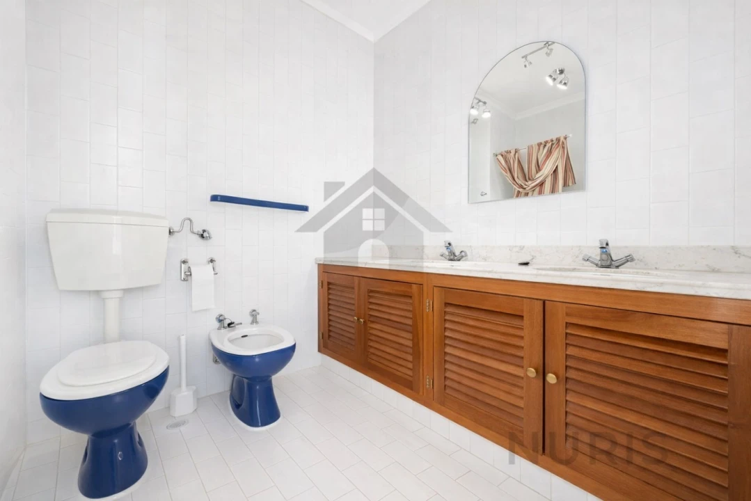 Apartamento T3 para Venda em Alvor Foto 14