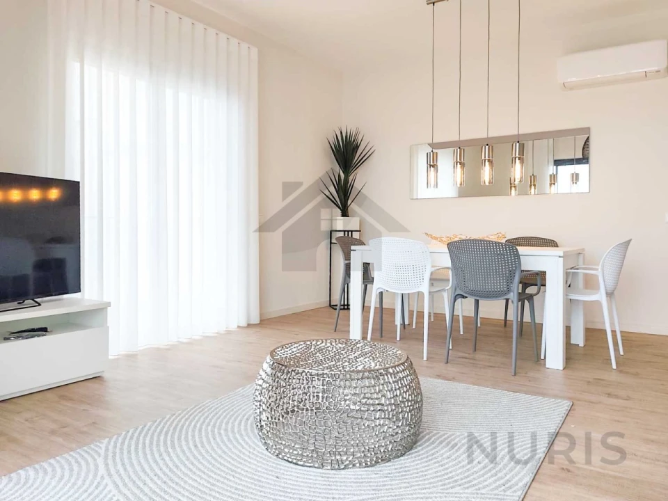 Apartamento T4 para Venda em Portimão Foto 1