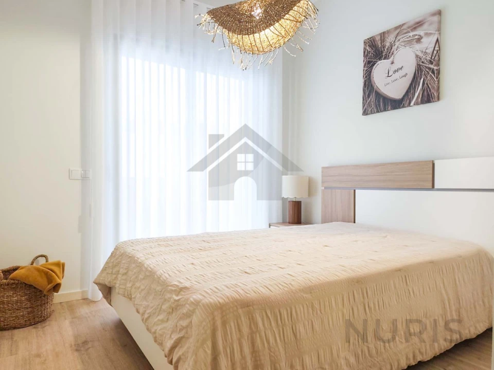 Apartamento T4 para Venda em Portimão Foto 16