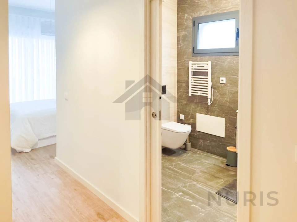 Apartamento T4 para Venda em Portimão Foto 17