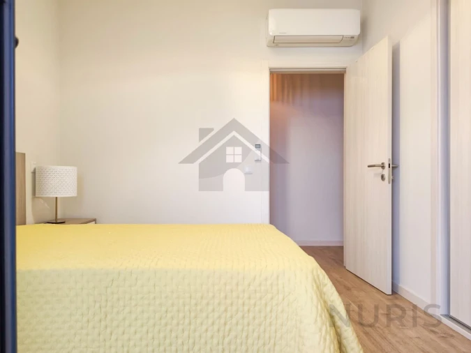 Apartamento T4 para Venda em Portimão Foto 10