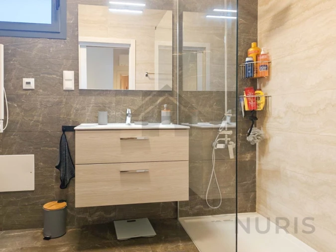 Apartamento T4 para Venda em Portimão Foto 18