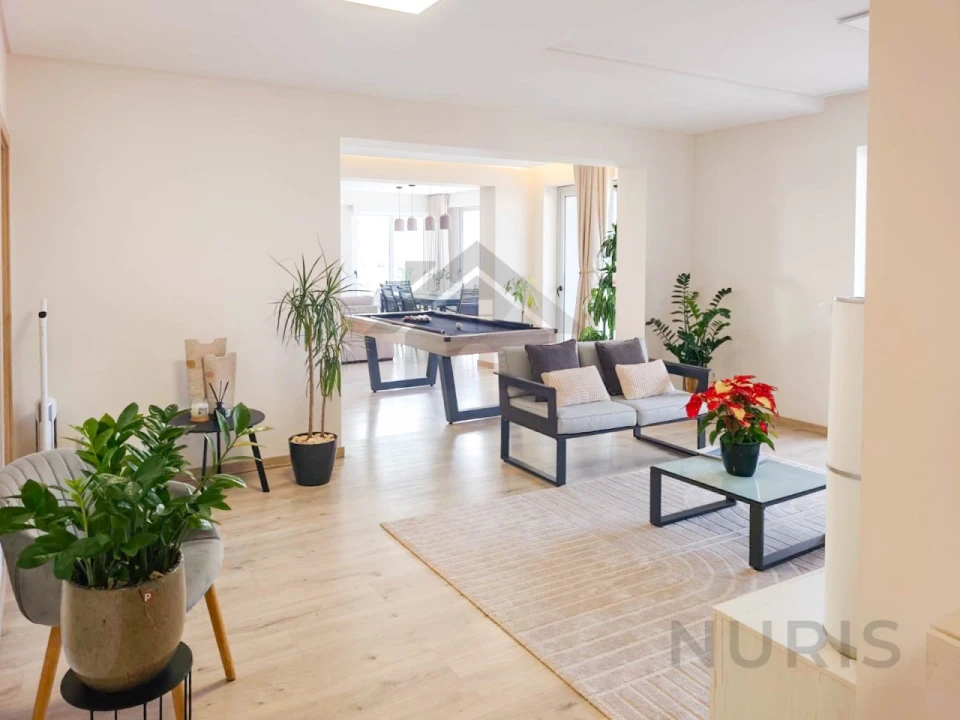 Apartamento T3 para Venda em Portimão Foto 8