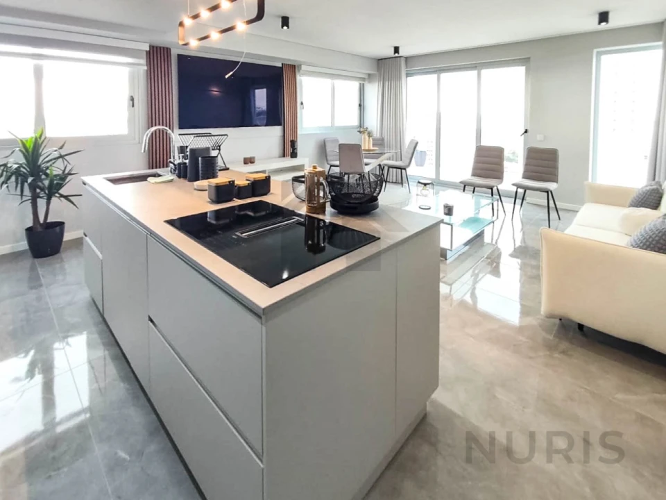 Apartamento T3 para Venda em Portimão Foto 23