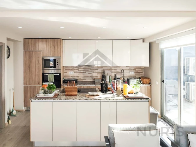 Apartamento T3 para Venda em Portimão Foto 9