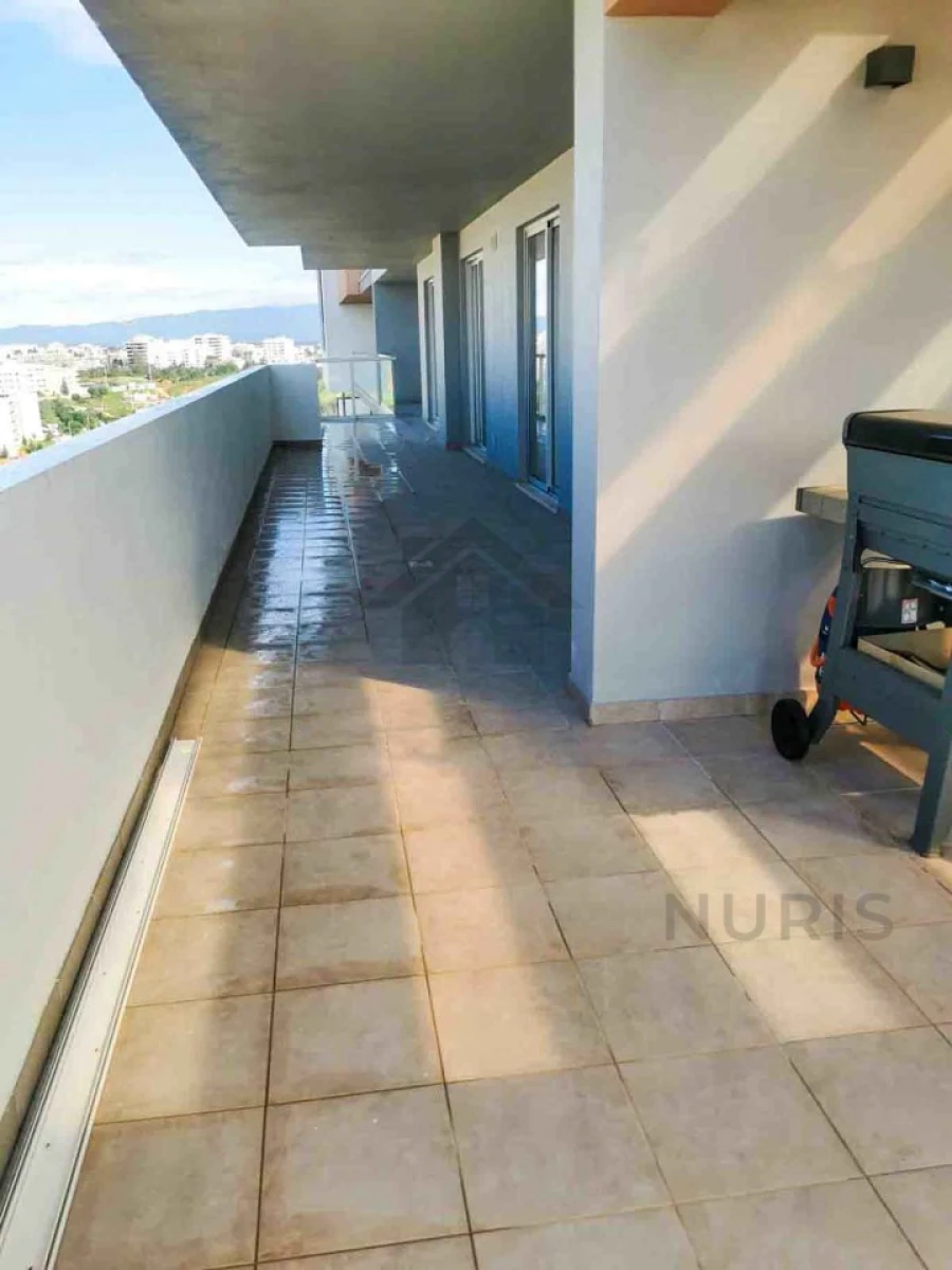 Apartamento T3 para Venda em Portimão Foto 33