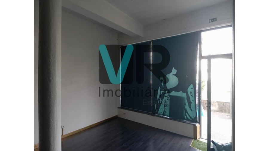 Negócio para Arrendamento em Braga (Maximinos, Sé e Cividade) Foto 9