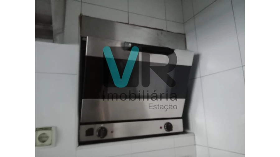 Moradia T3 para Venda em Carvalhas Foto 10