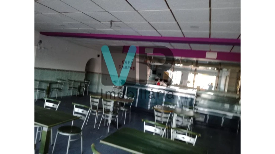 Moradia T3 para Venda em Carvalhas Foto 25