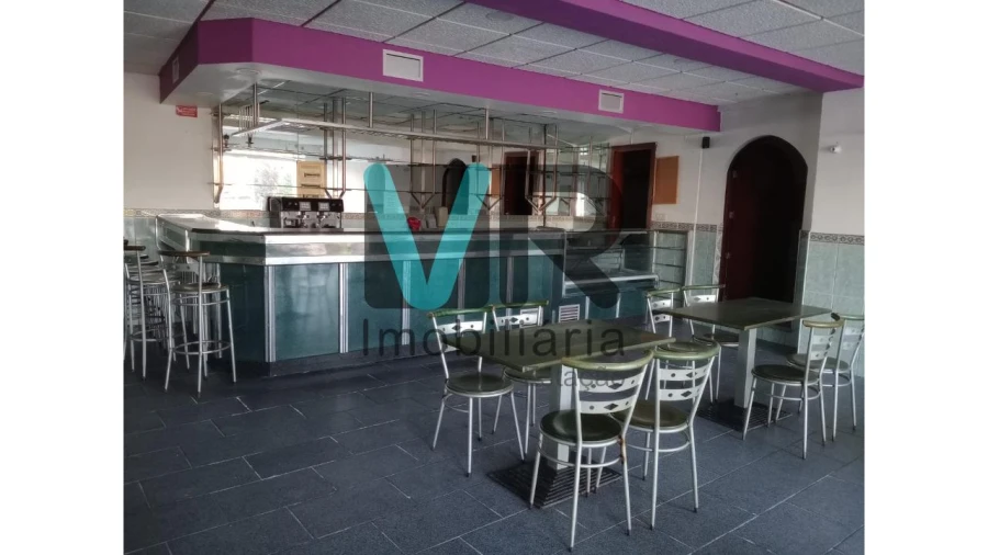 Moradia T3 para Venda em Carvalhas Foto 27