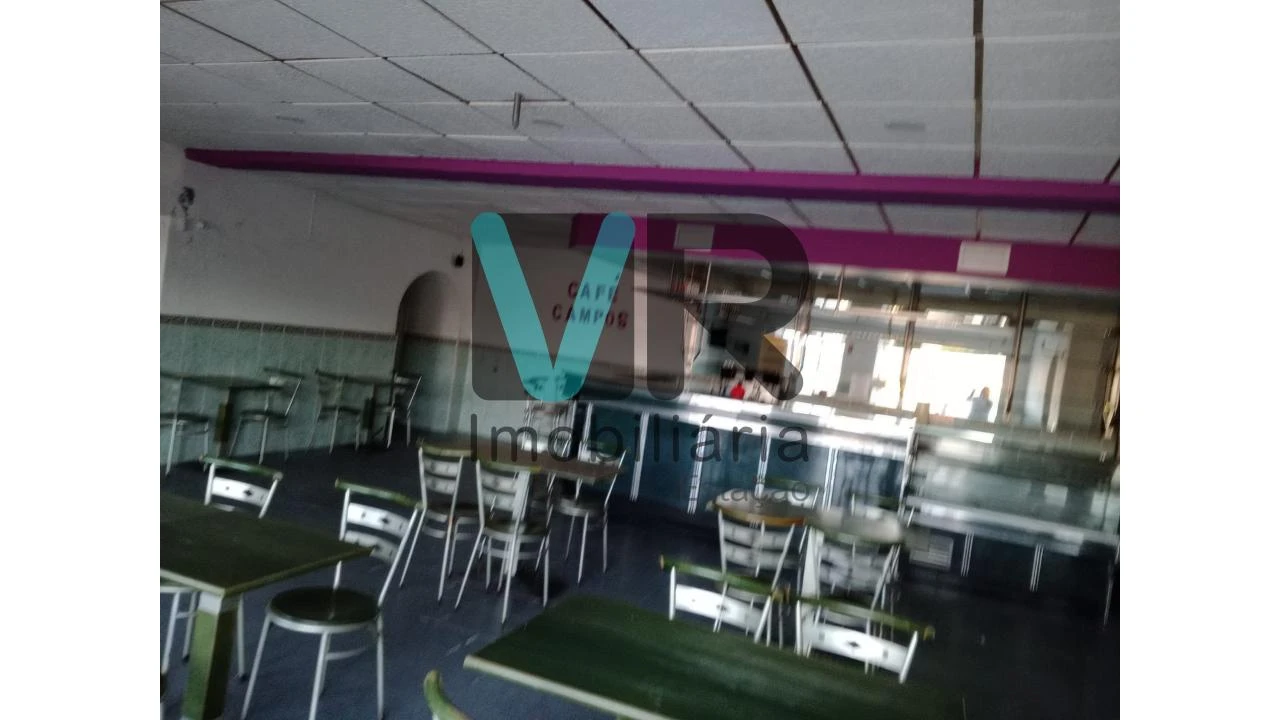 Moradia T3 para Venda em Carvalhas Foto 25