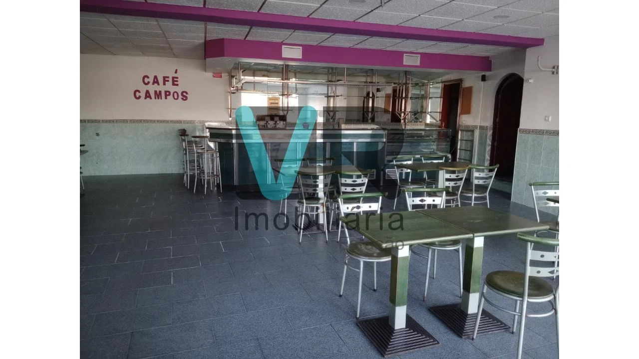 Moradia T3 para Venda em Carvalhas Foto 30