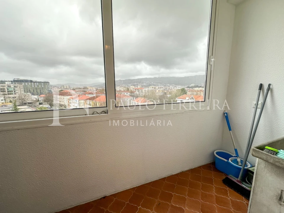 Apartamento T3 para Arrendamento em Braga (São José de São Lázaro e São João do Souto) Foto 10