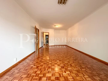 Apartamento T3 para Arrendamento em Braga (São José de São Lázaro e São João do Souto)
