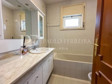 Apartamento T3 para Arrendamento em Braga (São José de São Lázaro e São João do Souto)