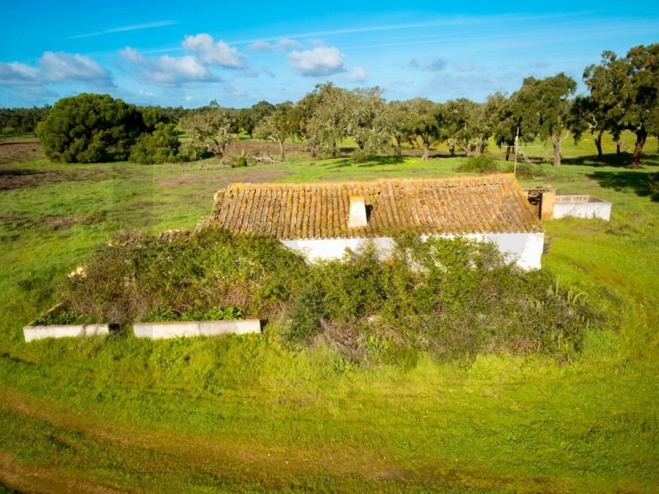 Quinta T5 para Venda em São Domingos e Vale de Água Foto 10
