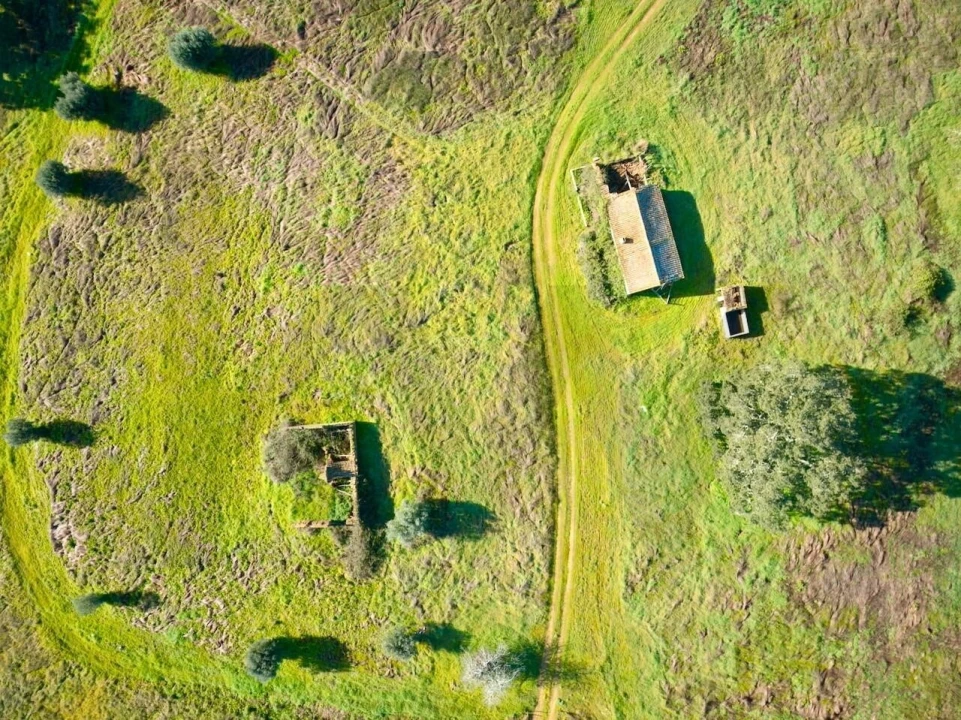 Quinta T5 para Venda em São Domingos e Vale de Água Foto 1