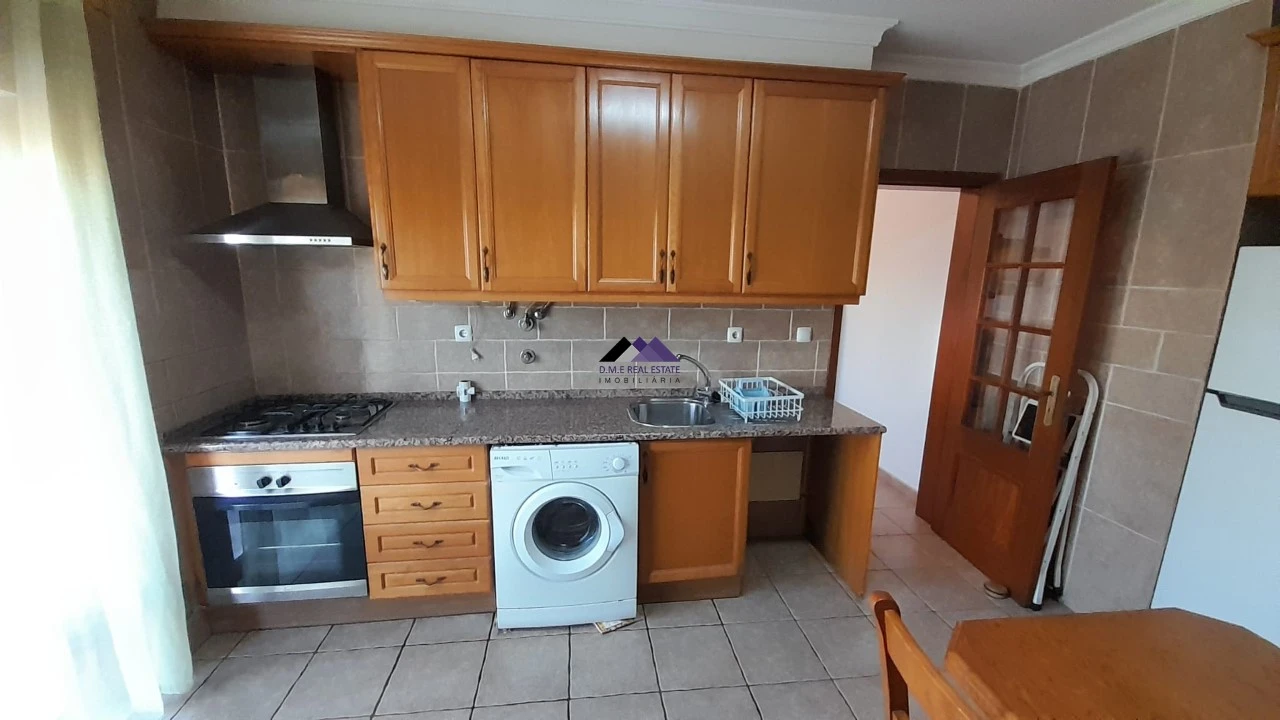 Apartamento T1 para Venda em Vila Real de Santo Antonio Foto 6
