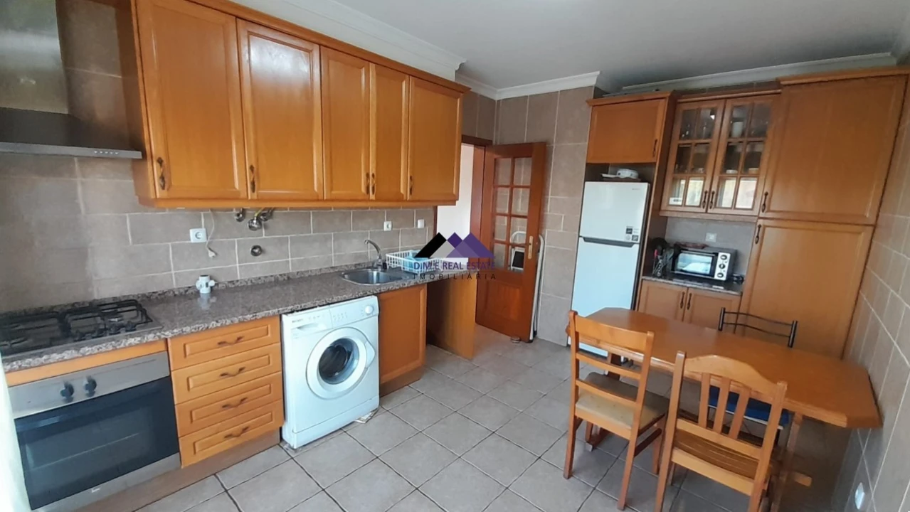 Apartamento T1 para Venda em Vila Real de Santo Antonio Foto 10