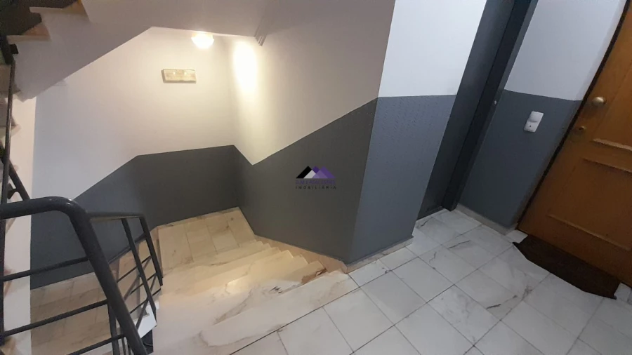 Apartamento T1 para Venda em Vila Real de Santo Antonio Foto 24