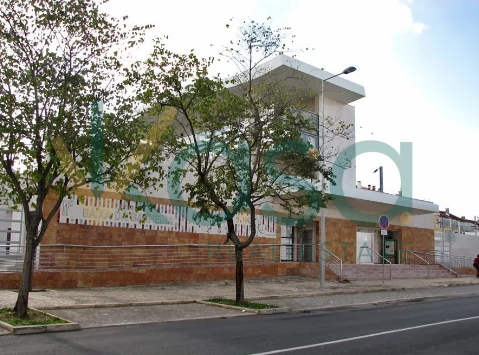 Moradia T3 para Venda em Baixa da Banheira e Vale da Amoreira Foto 7