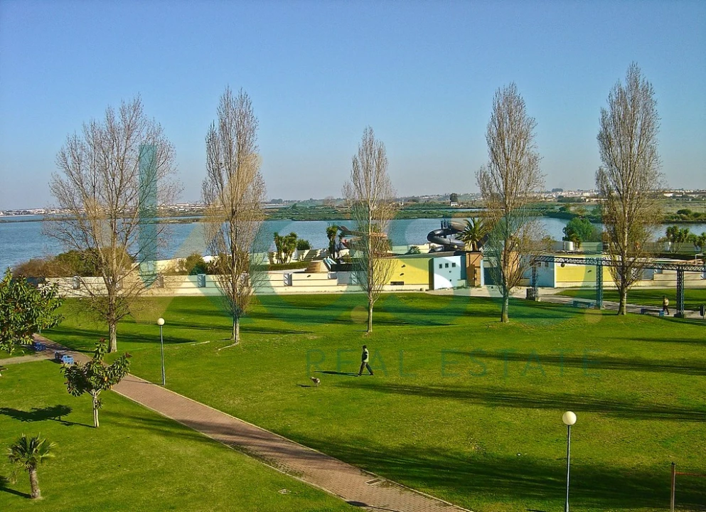 Moradia T3 para Venda em Baixa da Banheira e Vale da Amoreira Foto 11