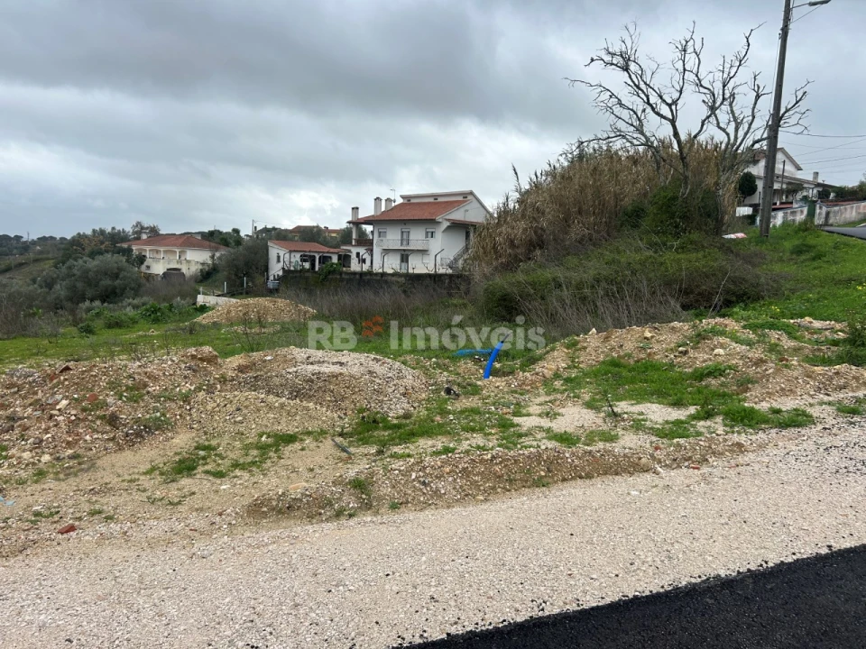 Terreno para Venda em São João Baptista e Santa Maria dos Olivais Foto 18