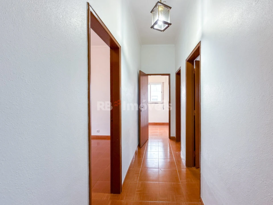 Moradia T2 para Venda em Atalaia Foto 11