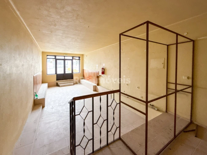 Moradia T6 para Venda em Tramagal Foto 14