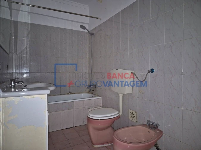 Apartamento T3 para Venda em Rio de Mouro Foto 8