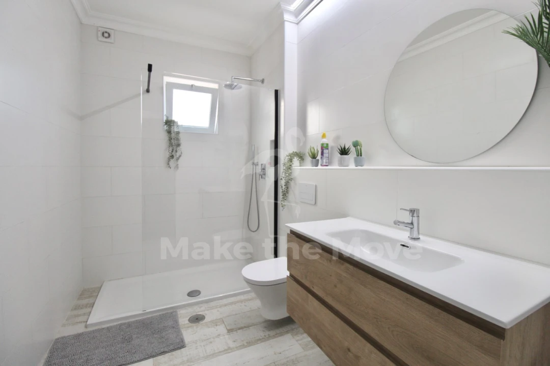 Moradia T5 para Venda em Moncarapacho e Fuseta Foto 29