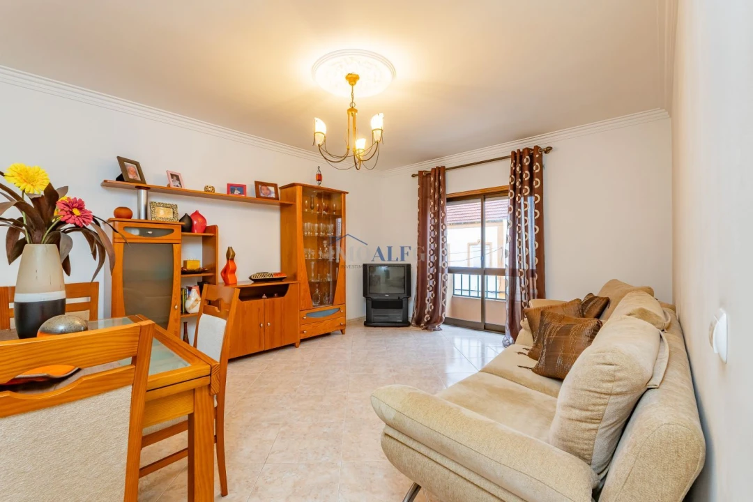 Apartamento T2 para Venda em Baixa da Banheira e Vale da Amoreira Foto 5