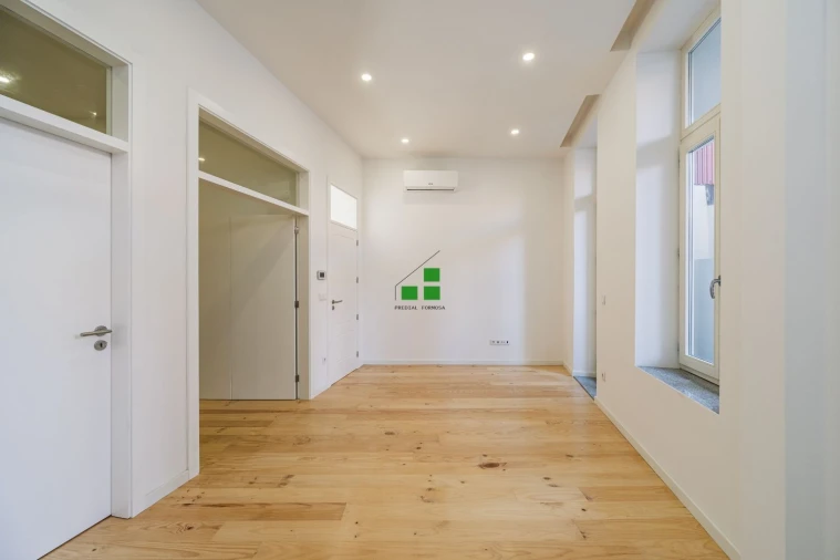 Apartamento T1 para Venda em Bonfim Foto 17