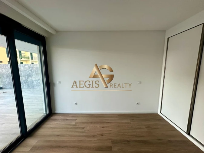 Apartamento T2 para Venda em São Martinho Foto 16