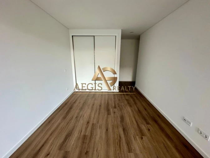 Apartamento T2 para Venda em São Martinho Foto 13