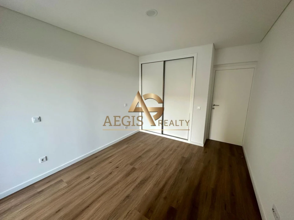 Apartamento T2 para Venda em São Martinho Foto 19